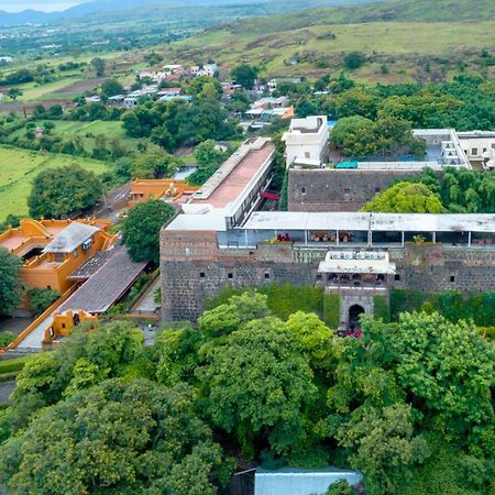 Fort Jadhavgadh -A Gadh Heritage Hotel Sasvad Exteriör bild