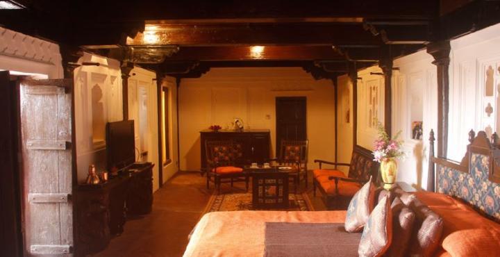 Fort Jadhavgadh -A Gadh Heritage Hotel Sasvad Exteriör bild